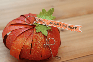 DIY Glitter Pumpkin Treat Container