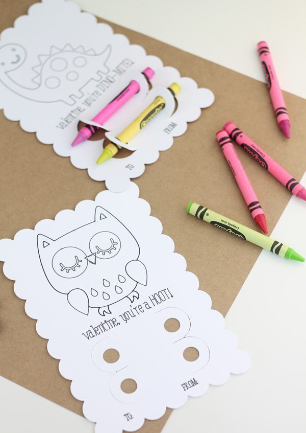 Coloring Card Valentines with Cricut Explore | Damask Love