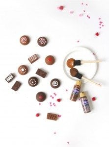 DIY Valentine's Day Box of Chocolates