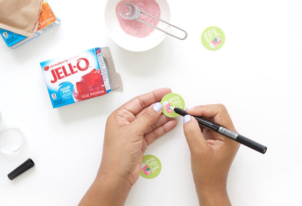 With paper and a few creative folds, you can create an easy DIY Photo Journal perfect for scrabooking and memory keeping.