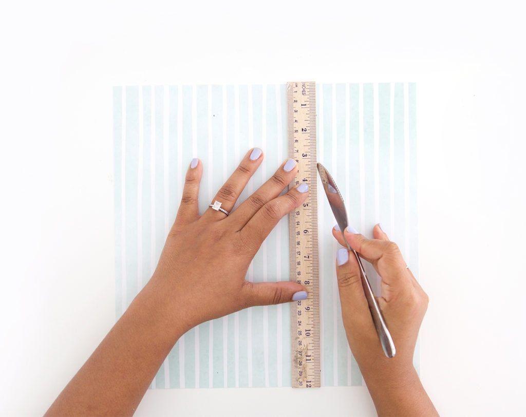 With paper and a few creative folds, you can create an easy DIY Photo Journal perfect for scrabooking and memory keeping.