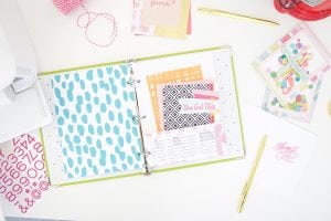 Keep your stationery organized and ready to use with this DIY stationery organizer binder