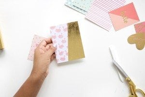 Create your own easy diy foiled stationery that rivals anything you can get at the store. It's quick and uses basic crafting supplies.