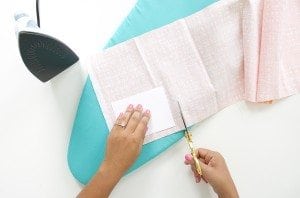 Use fabric scraps to create beautiful textured DIY Fabric Stationery. A great project for beginner crafters who love beautiful stationery and cards.