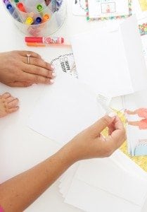 Encourage gratitude with even the littlest people in your home with fun, playful kid-friendly thank you cards from Tiny Prints