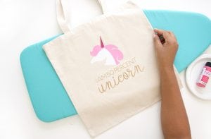 Celebrate your inner unicorn with this easy to make DIY Unicorn Tote Bag perfect for back to school or everyday use.