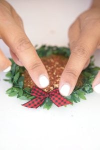 Three Ways to Use Faux Garland | damask love