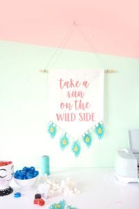 DIY Peacock Feather Wall Art | damask love