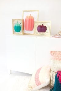 celebrate fall with bold colors and these easy DIY paper pumpkin wall art pieces. All you need is paint!
