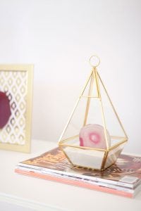 celebrate fall with bold colors and these easy DIY paper pumpkin wall art pieces. All you need is paint!