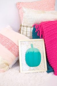 celebrate fall with bold colors and these easy DIY paper pumpkin wall art pieces. All you need is paint!