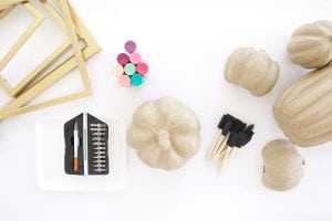 celebrate fall with bold colors and these easy DIY paper pumpkin wall art pieces. All you need is paint!