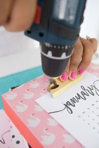 DIY Calendar Clipboard with Free Printable Calendar | damask love