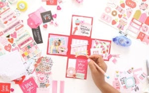 Paper Surprise Box | damask love