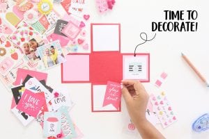 Paper Surprise Box | damask love