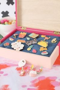 How to Organize Your Flair | damask love