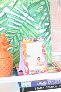 DIY Paper Easel Frames | damask love