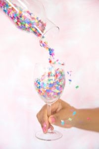 DIY Cutting Board Cocktail Plates | damask love