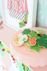 Pegboard Felt Stocking Advent Calendar with Cricut Maker | damask love