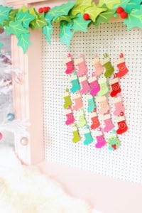 Pegboard Felt Stocking Advent Calendar with Cricut Maker | damask love