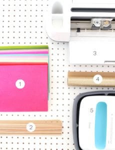 Pegboard Felt Stocking Advent Calendar with Cricut Maker | damask love