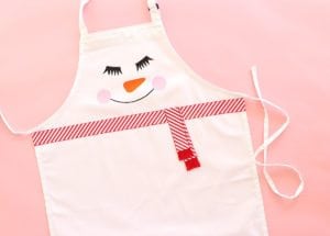 No-Sew Holiday Aprons | damask love