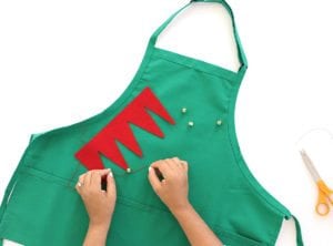 No-Sew Holiday Aprons | damask love