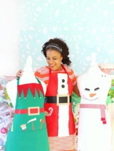 No-Sew Holiday Aprons | damask love
