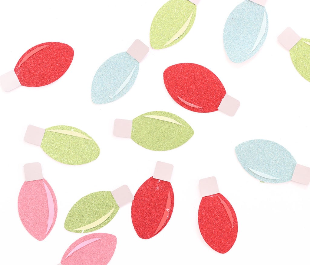 DIY Christmas Lights Paper Garland | damask love