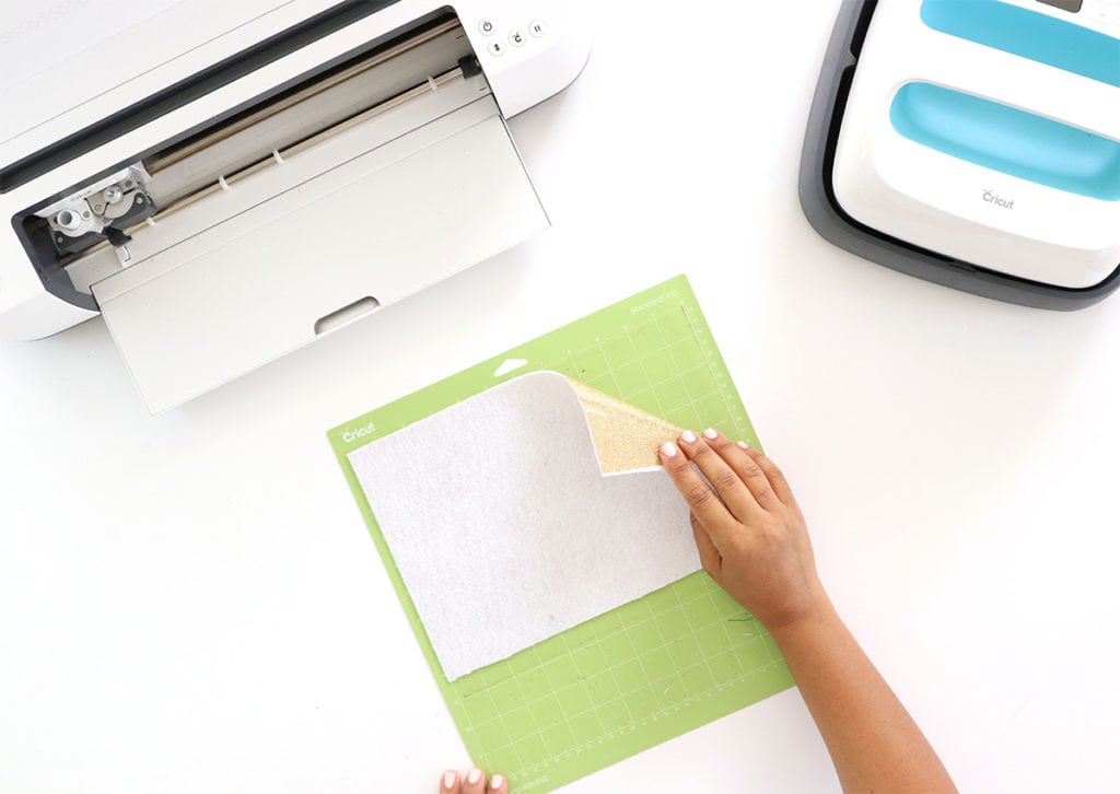 DIY Velvet and Glitter Stocking | damask love