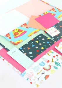 Learn how to make a pocket folder. Perfect for students, planners or anyone who wants to get organized!