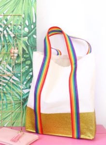 You'll love this NO MESS technique for adding brilliant gold glitter to any canvas tote bag.
