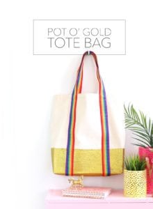 You'll love this NO MESS technique for adding brilliant gold glitter to any canvas tote bag.