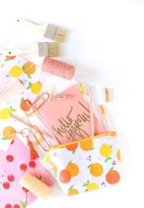 How to Paint your own Patterned Fabric | damask love