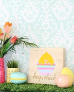 How to Make a Striped Vinyl Easter Egg | damask love