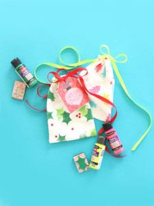 How to Sew A Drawstring Bag